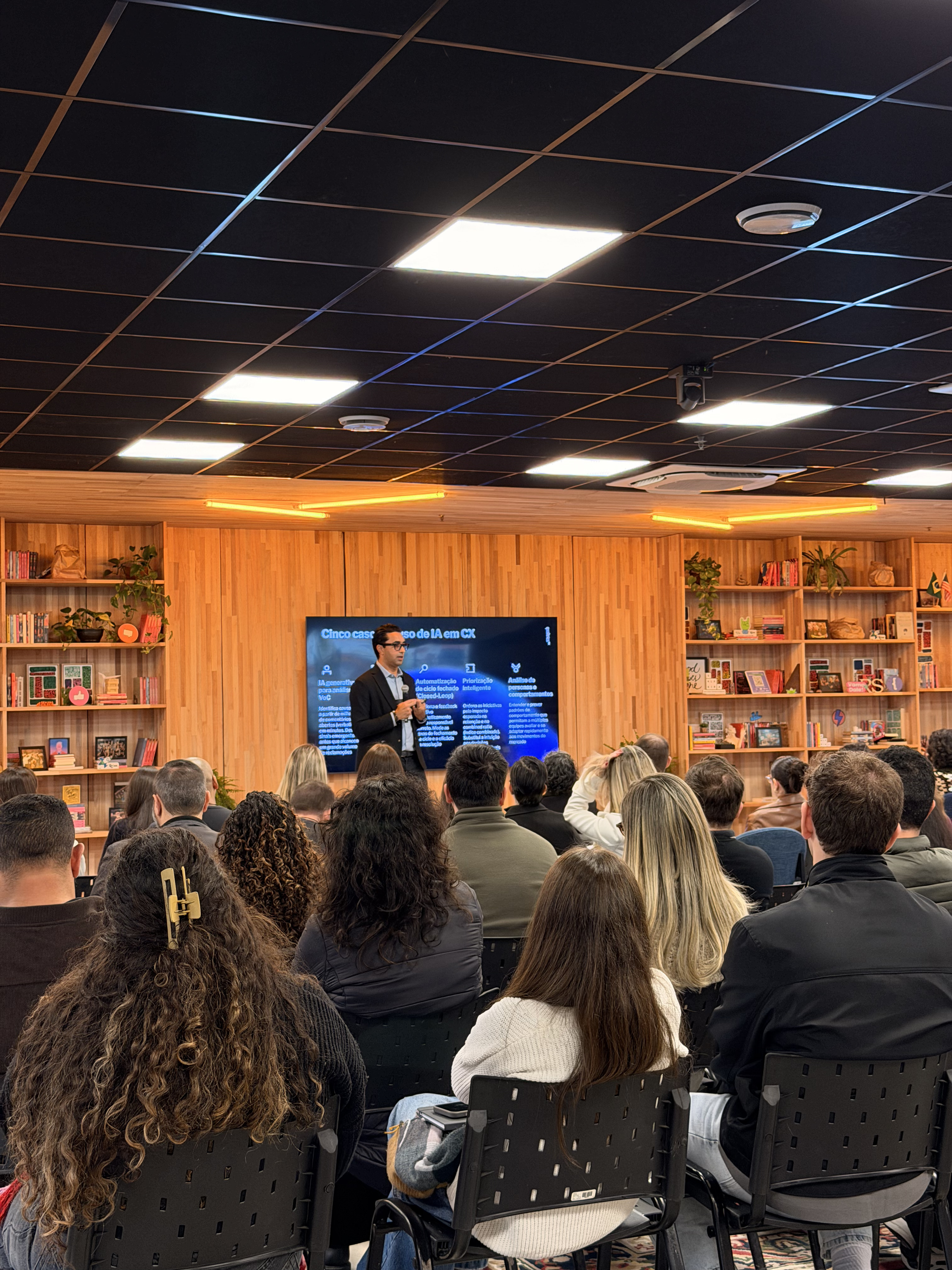 Foto de Da Voz do Cliente à Decisão Executiva: como transformar sinais de experiência em crescimento, eficiência e ação.